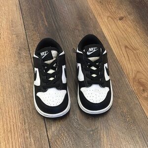 Nike Kids Black and White Sneakers